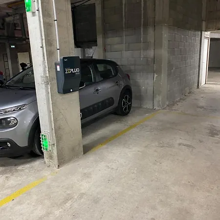 Private Cinema Free Parking