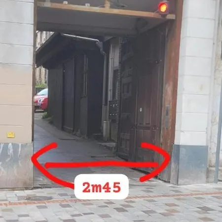 Private Cinema Free Parking *